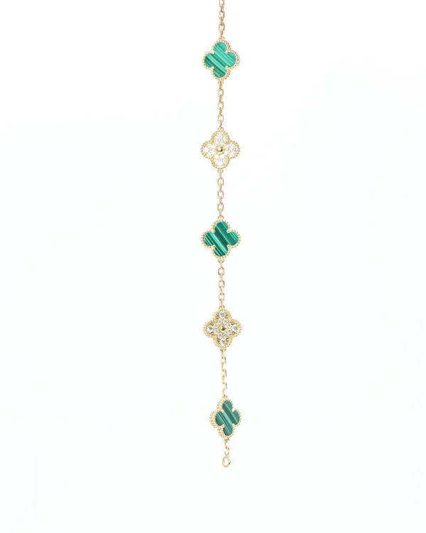 Seraphina Emerald Glow
